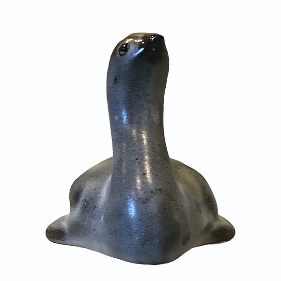 VINTAGE PIGEON FORGE POTTERY SWAN